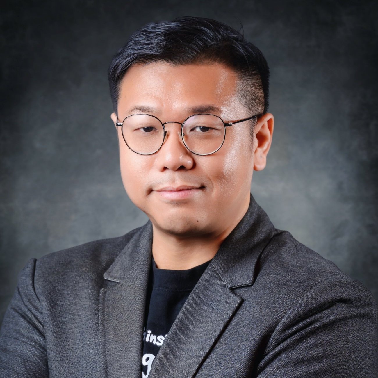 Portrait of Keith Li, founder of Allytic AI